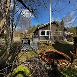 Authentic Norwegian Chalet Skogbygda
